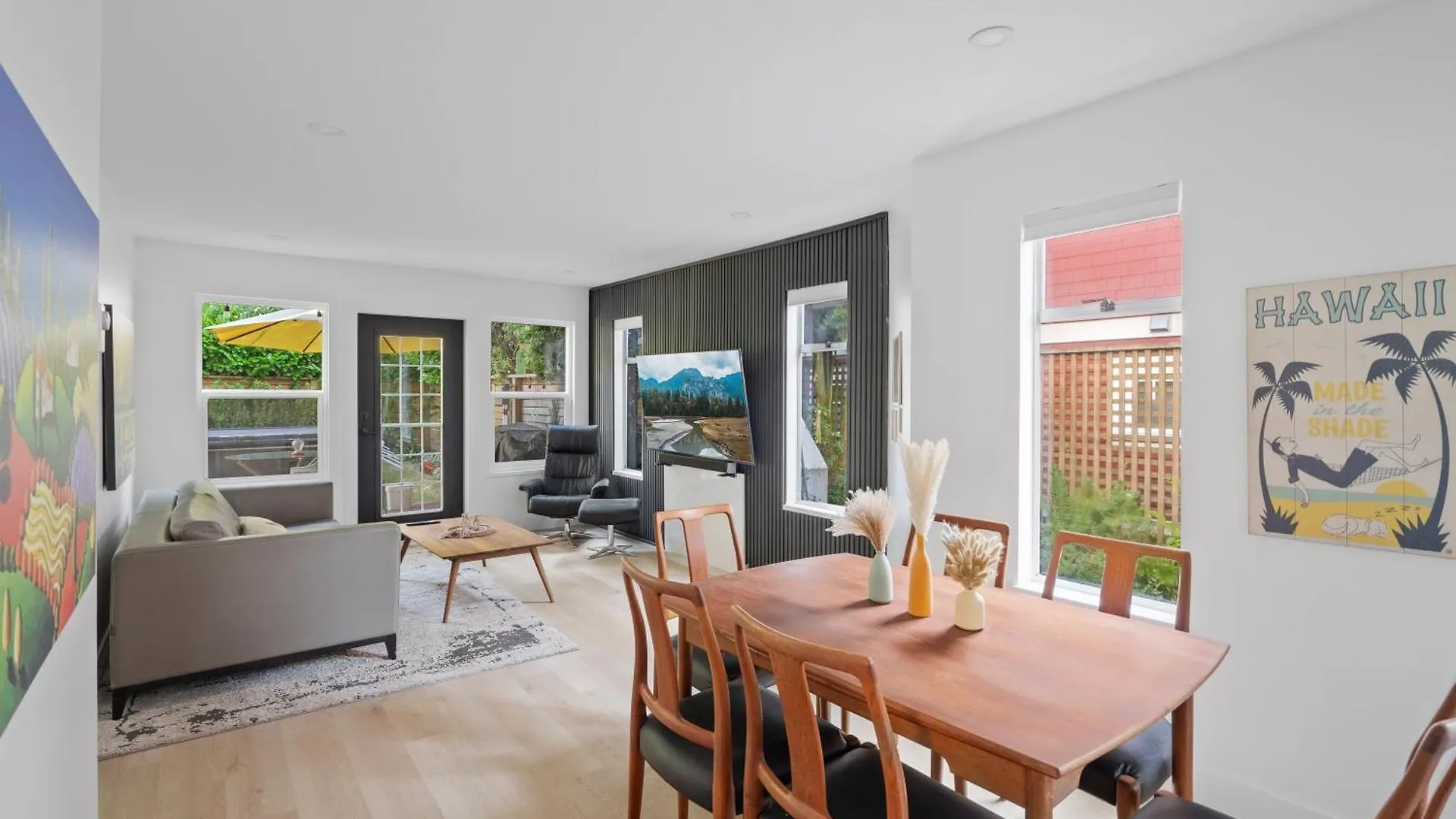 Holiday home Modern Kitsilano 2 Bedroom Home With A Hot Tub Vancouver